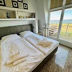 Apartment Meerzeit, Direkt Am Rostock
